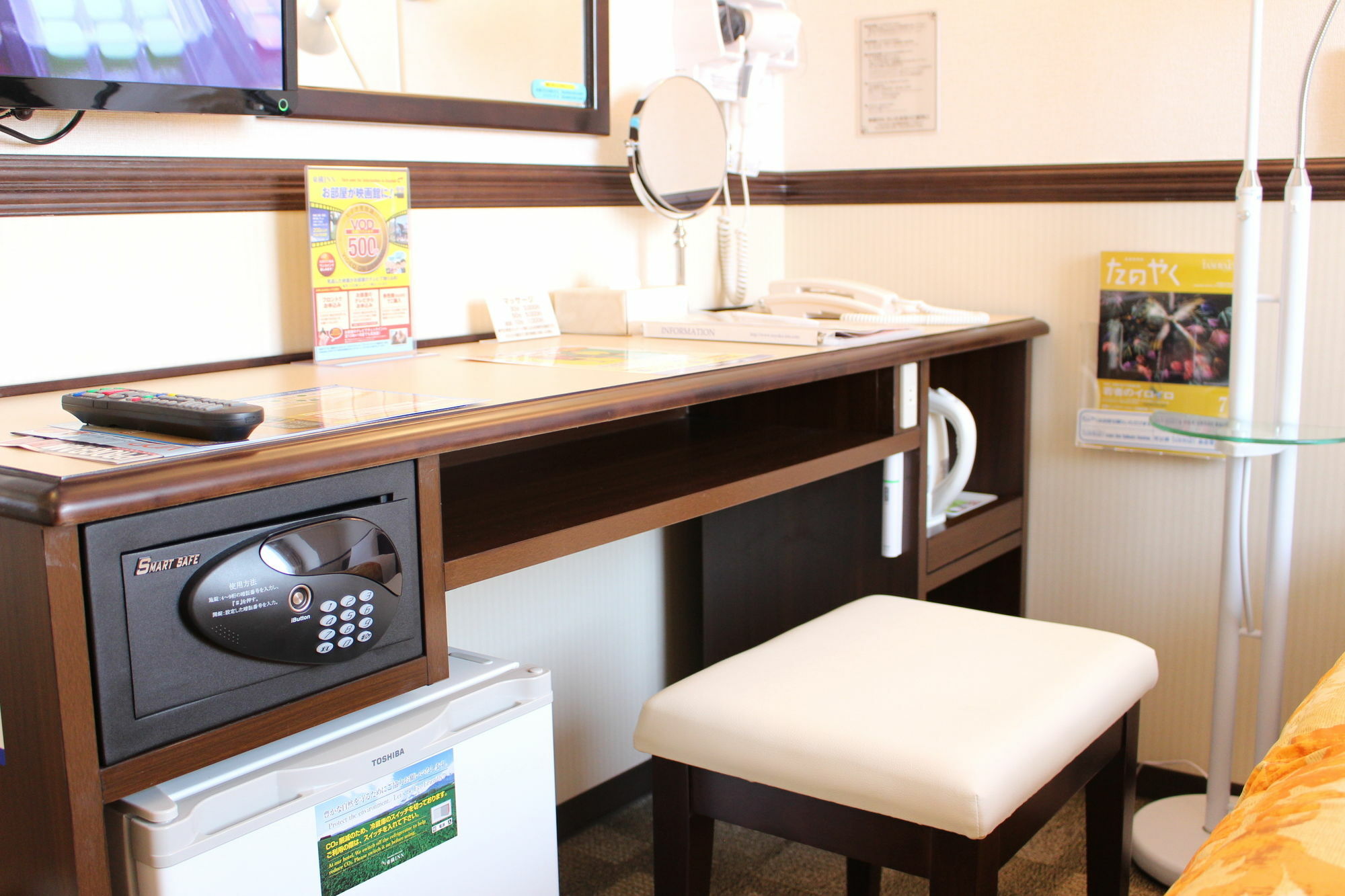 Toyoko Inn Tokyo Monzen-Nakacho Eitaibashi Екстер'єр фото