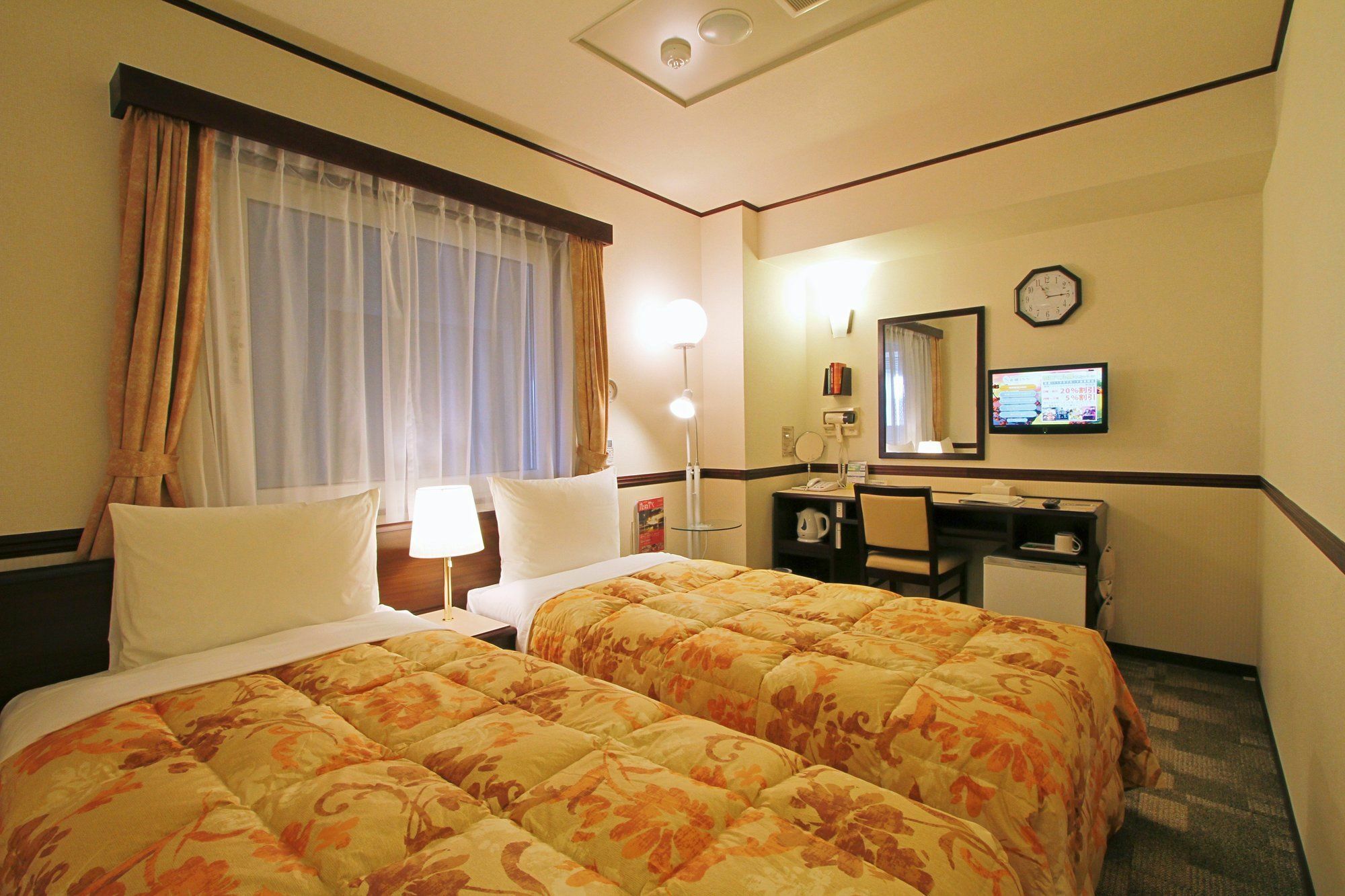 Toyoko Inn Tokyo Monzen-Nakacho Eitaibashi Екстер'єр фото